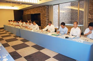大阪市教育委員会の出席者