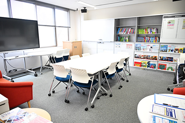 天王寺キャンパスの外国語学習支援ルーム