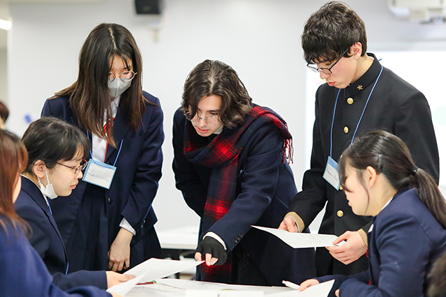 留学生との意見交換の様子