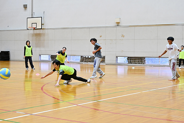 秋季スポーツ祭（ドッジボール大会）の様子