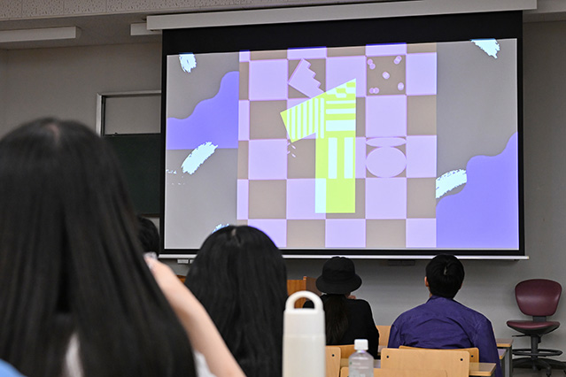 全員でカウントダウンを行う様子